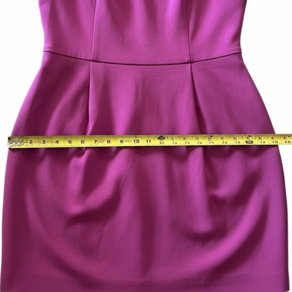 Magaschoni Size 4 Fuchsia Pink Wool Sheath Dress R $348 - Picture 6 of 14